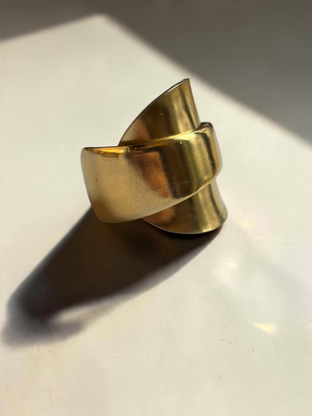 Golden saddle