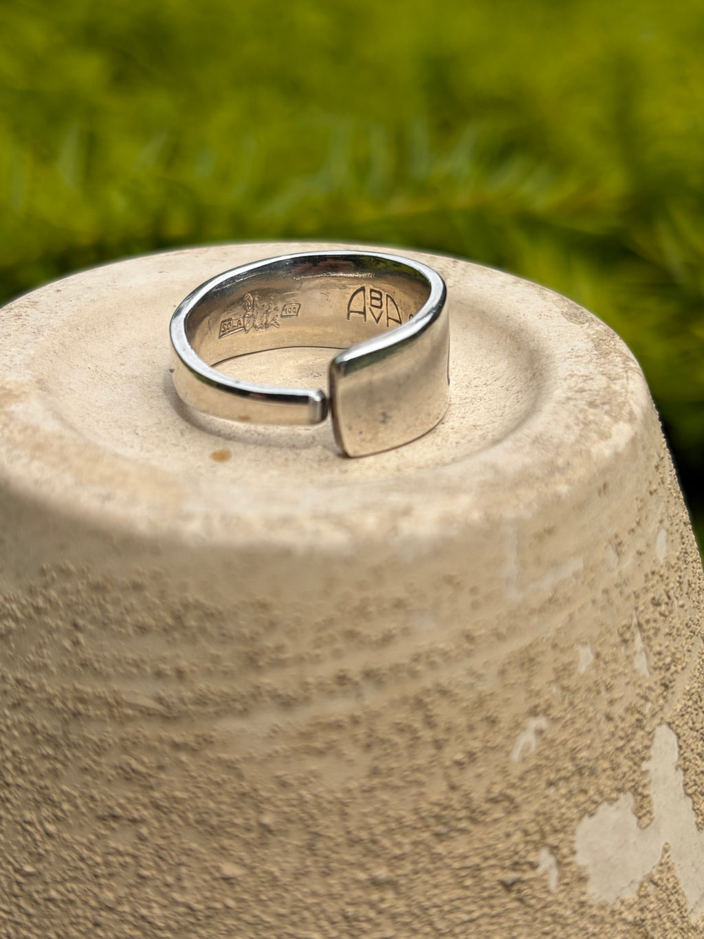 Gegraveerde ring C