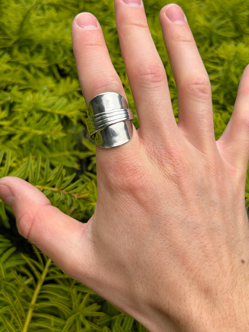Verzilverde saddle ring