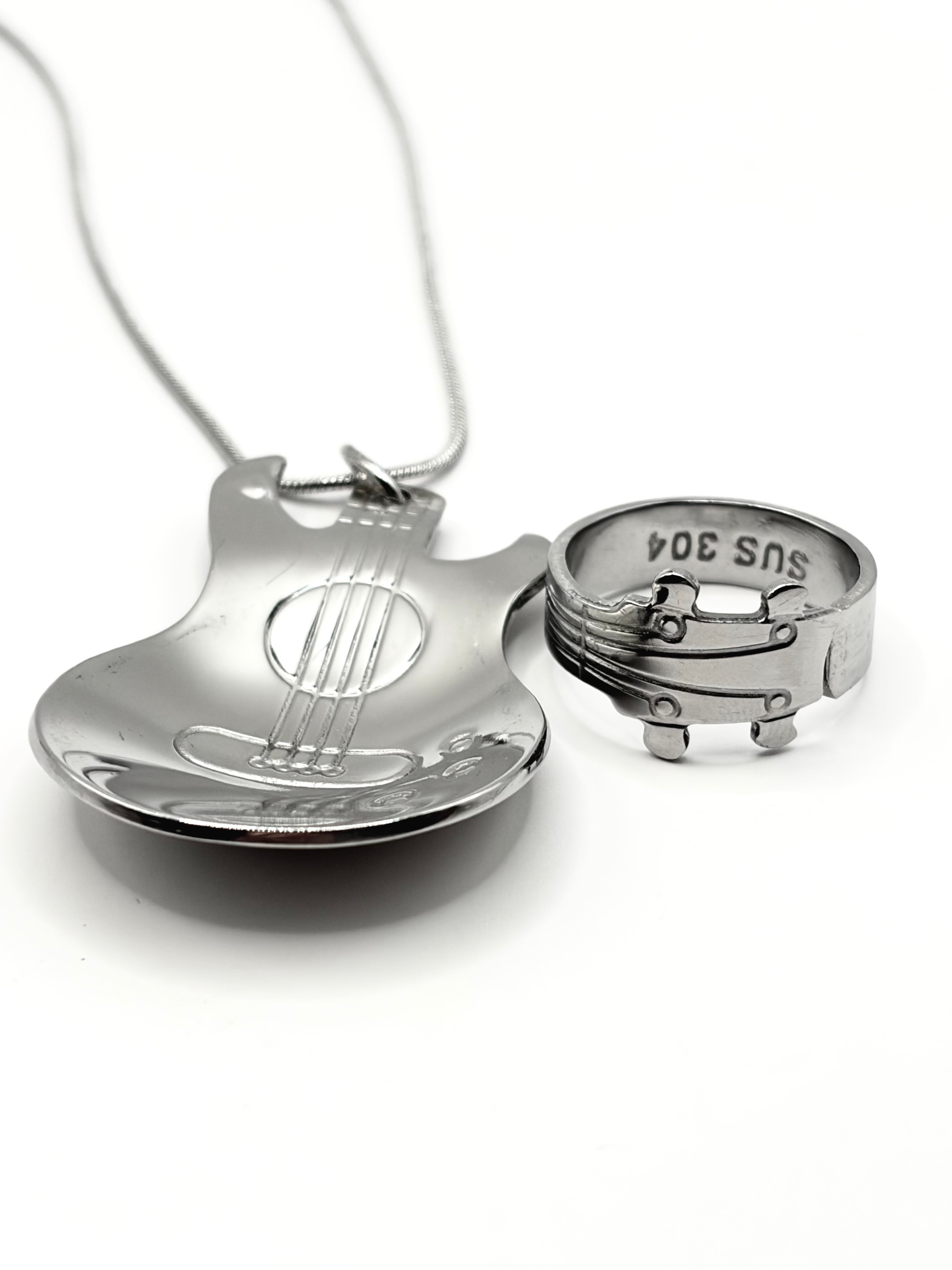 Custom gitaar ring/ketting
