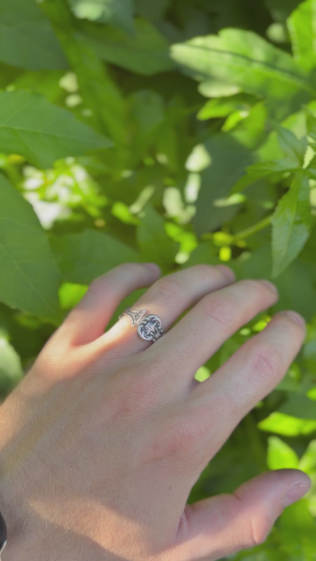 Vintage signet